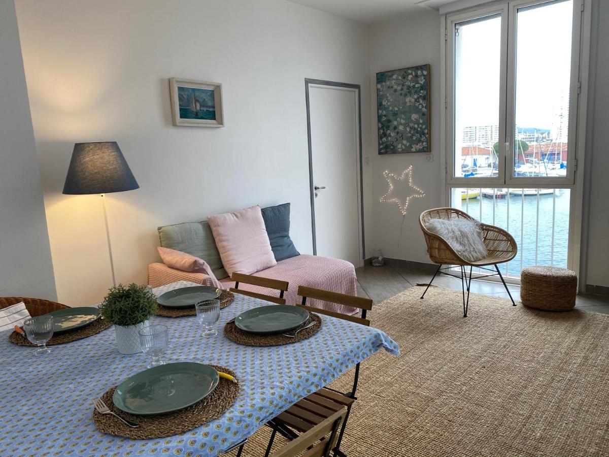 Ferienwohnung Marinca Du Port De Toulon Exterior foto